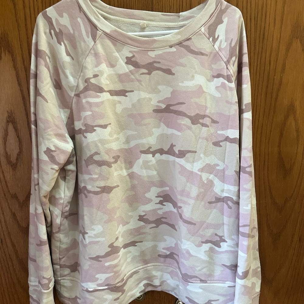 Pink Camo Sweatshirt Lou & Grey